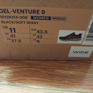 Women's Asics Wide Size 11 Black and Berry Gel Venture